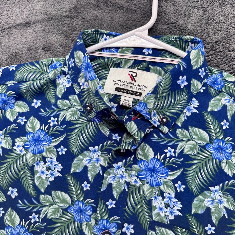 International Report Performance Button Down Shirt Mens Medium 4-Way Stretch